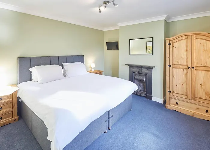 Host & Stay - Holmedene
